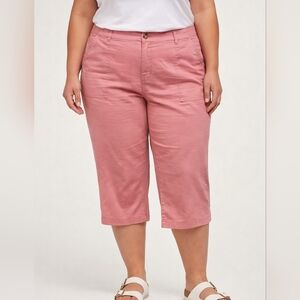 Lee Women's Rose Capris